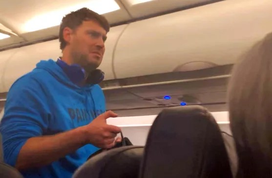 Horror en el Cielo: Hombre Se Declara Culpable de Agresión Sexual a Mujer en Vuelo - La Seguridad Aérea en Entredicho